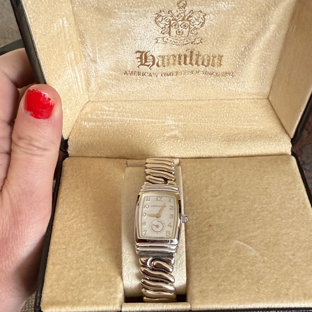 Hamilton Silver Tonneau Women's Bracelet Watch with Off-White Dial - Picture 2 of 5